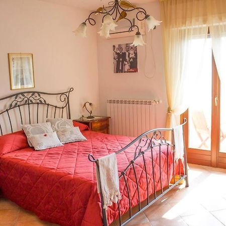 B&B "Za' Vittoria"#Lagodibomba Exterior foto